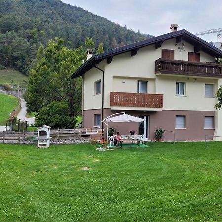 Casa Vescovi Appartement Tiarno di Sopra Buitenkant foto