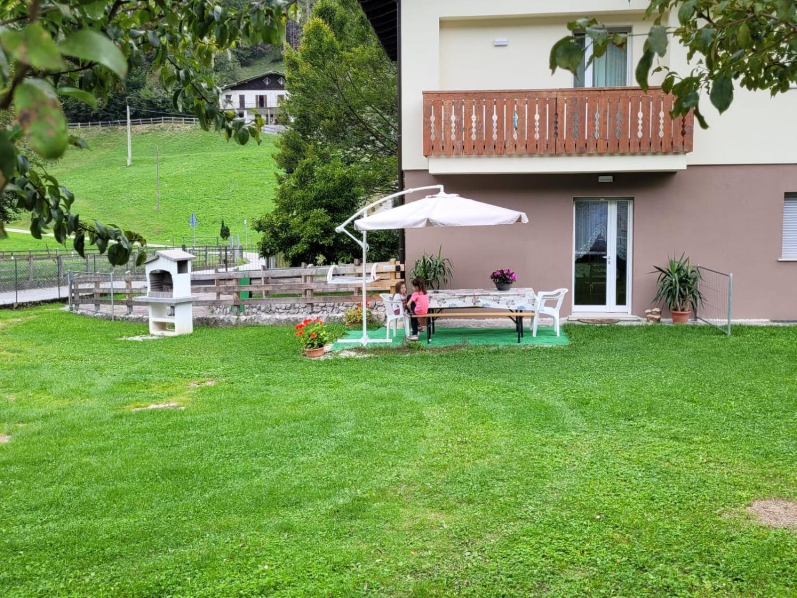 Casa Vescovi Appartement Tiarno di Sopra Buitenkant foto
